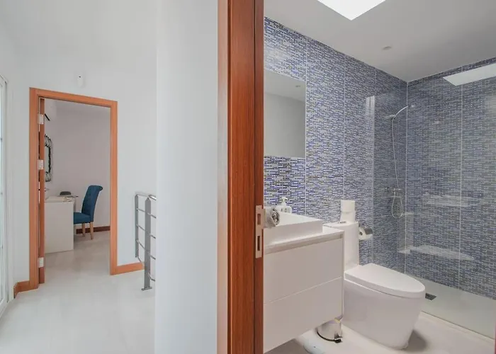 Feriehus Casa Leize Piscina Climatizada, Vistas & Ac 10 Minutes Walk From Marina Rubicon